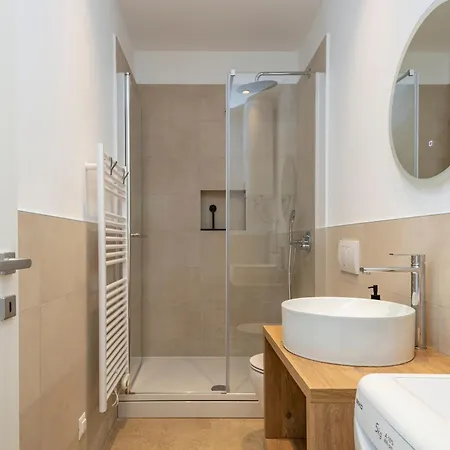 Brand New In The Center Apartman